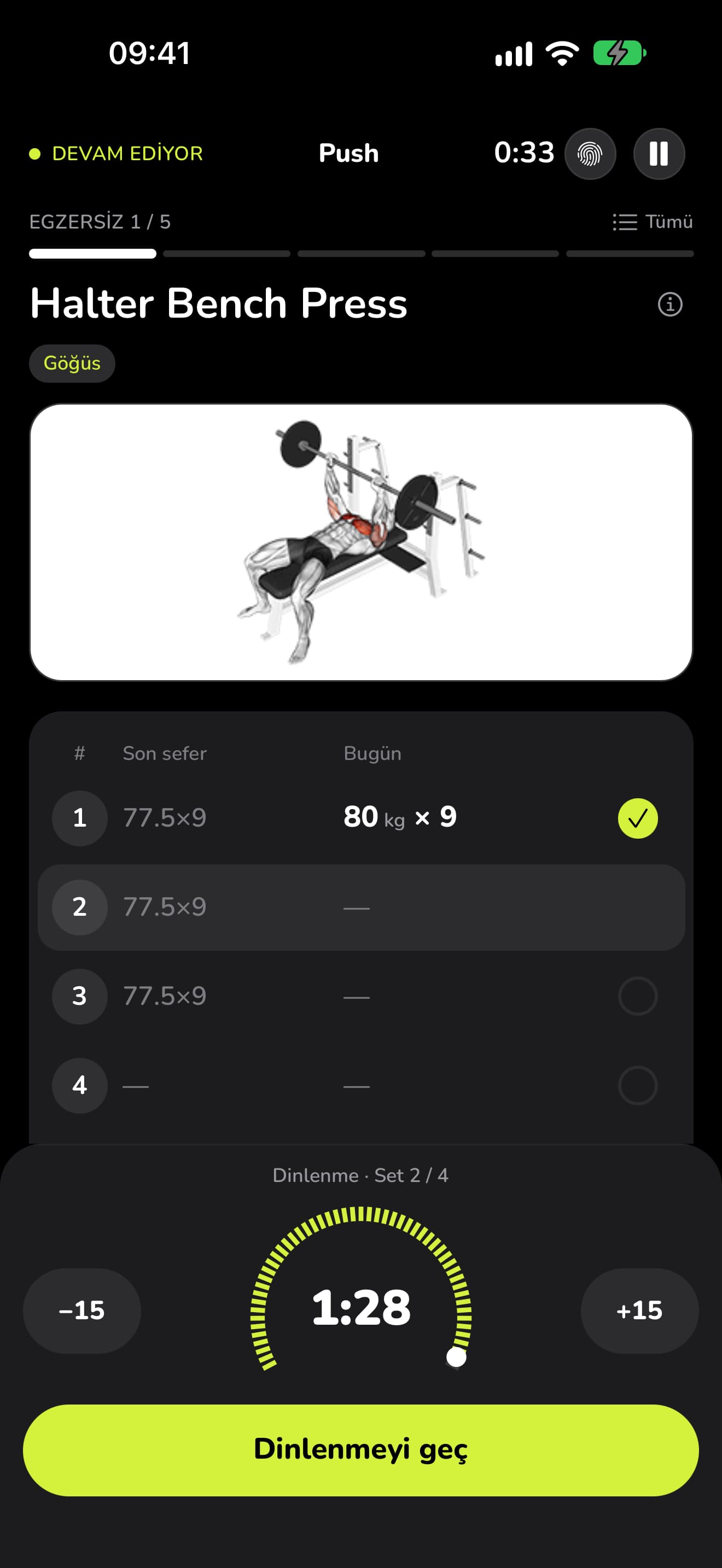 80 kg × 9'luk bir setten sonra geri sayan WaveFit dinlenme süresi.