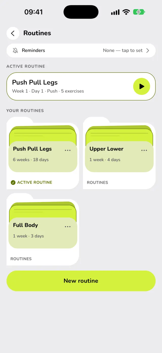 Routines in WaveFit: Push Pull Legs is the active routine, 6 weeks and 18 days, next to Upper Lower and Full Body.
